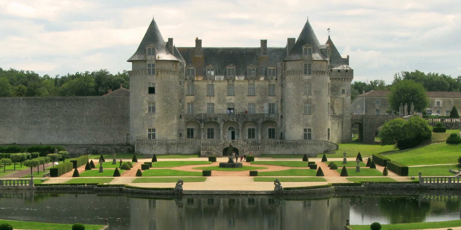 Chateau de la Roche Courbon